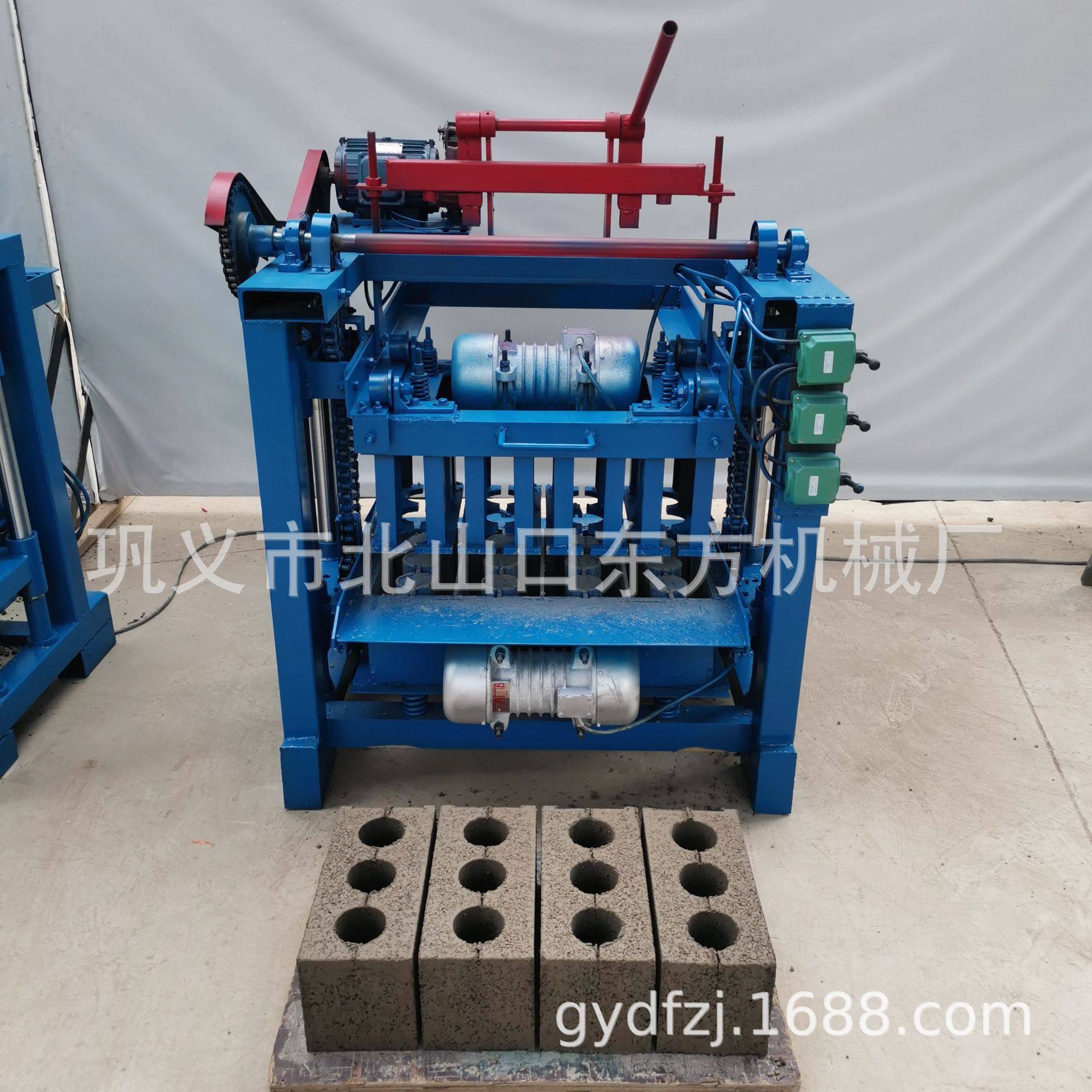 4-35A制作400-200-200圆孔三孔水泥制砖机,五金/工具,其他机械五金,淘宝优惠券,粉丝福利购,淘宝优惠卷