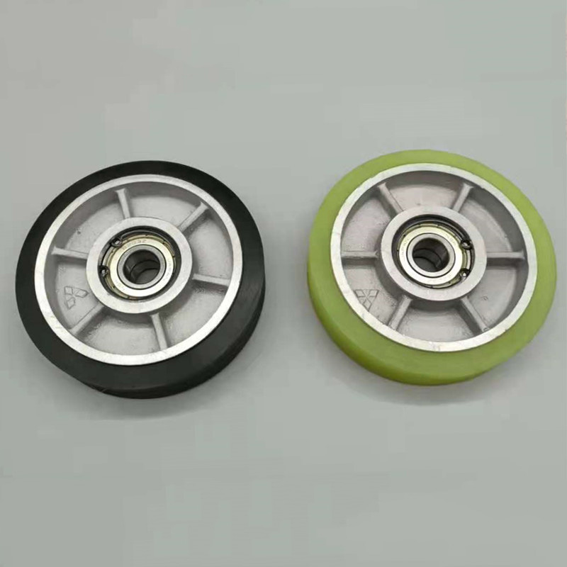 西子奥的斯扶手带涨紧轮扶梯压带轮导靴轮120*30*6203摩擦轮