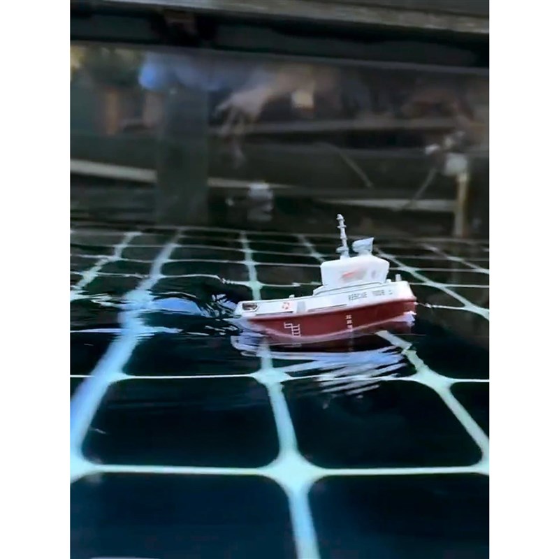 遥控轮船玩具可下水2025年新款高速快艇电动游艇玩具男童10岁以上
