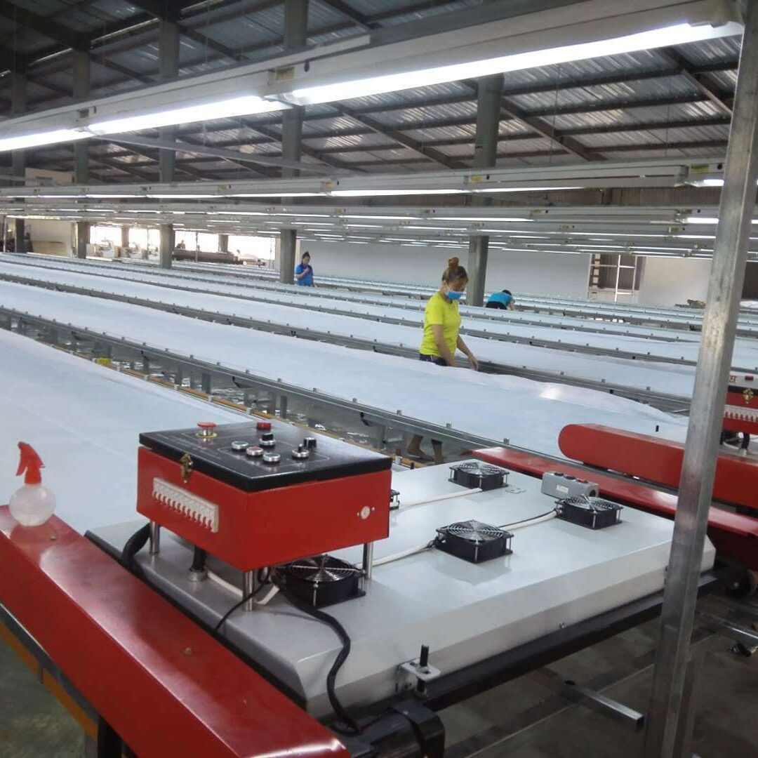供应1.2米宽玻璃台板印花台板印花跑台印花生产线玻璃台板钢化