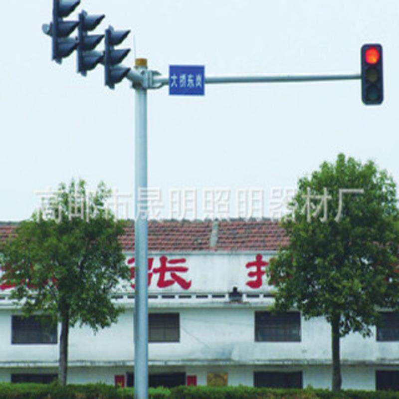 厂价供应交通信号灯 各类新款T型L型监控杆 悬臂式闯红灯监控杆