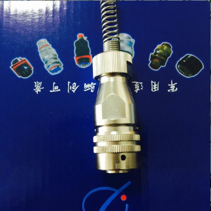 骊创出售YLH16N1007K11 YLH26N1007K21圆形连接器方形法兰盘安装