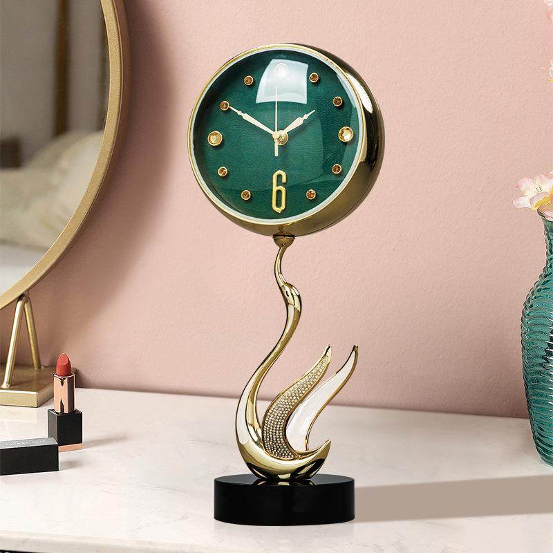 天鹅金属座钟现代轻奢台式座钟客厅桌面时钟装饰坐钟外贸钟表WM