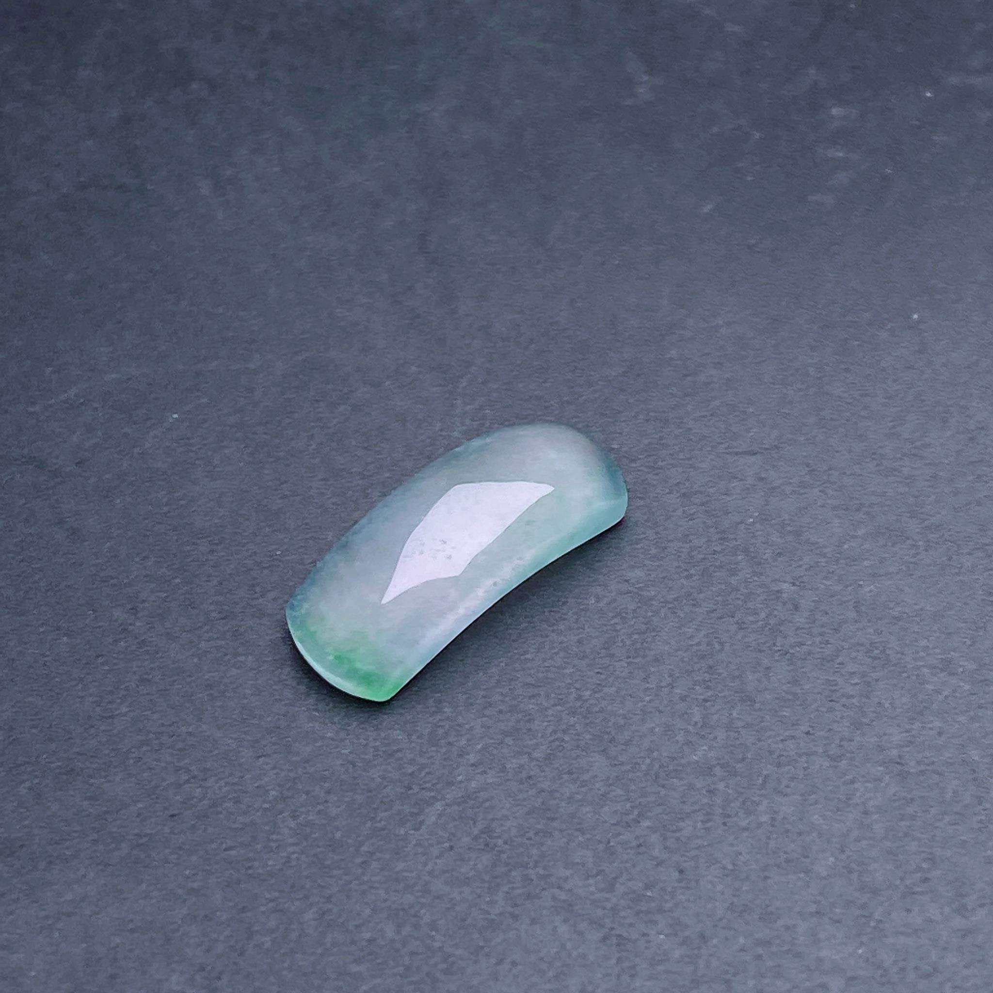 缅甸天然翡翠a货冰飘花马鞍戒面裸石fxj,尺寸:14.3-5.6-3.5mm