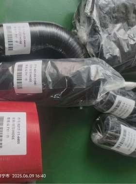 装载机WA470-5-6胶管 6156-11-4440 6156-11-4430 全车配件水管