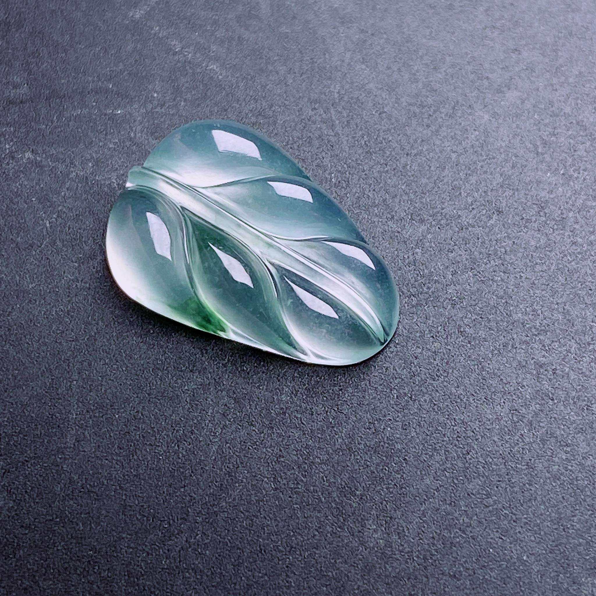 缅甸天然翡翠a货高冰飘花叶子裸石fxj尺寸:15.4-10.2-3.5mm