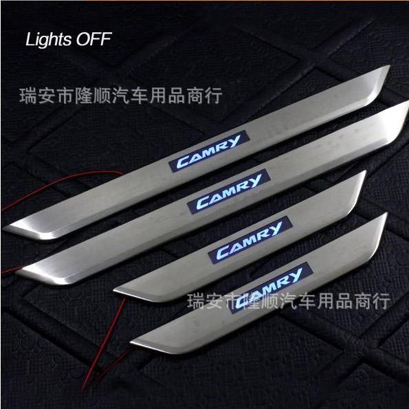 07款六凯美瑞Cmary 30系 LED迎宾踏板 凯美瑞 带灯门槛条脚踏板