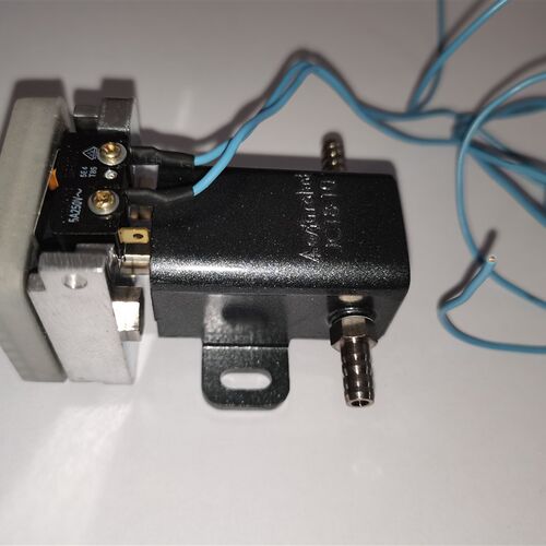 JC18R010M+JE30R401(1810抱具气缸+检知夹片)106401910-A000