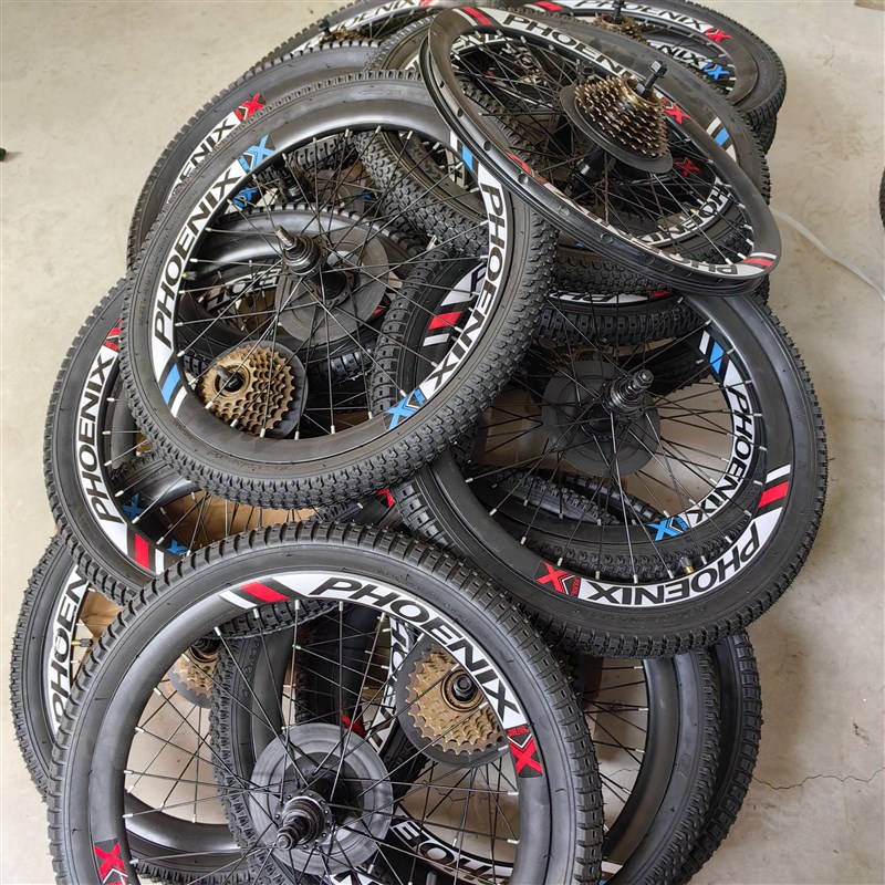 20英寸山盘式制动轮组与内外M轮胎前轮轮毂后轮毂