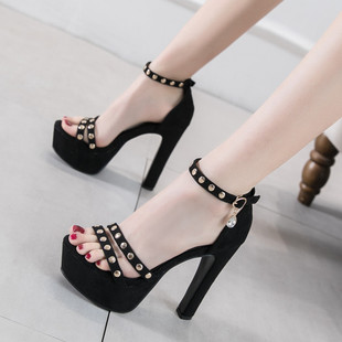 女夏潮 防水台一字扣带粗跟铆钉凉鞋 T台模特走秀鞋 13CM超高跟女鞋