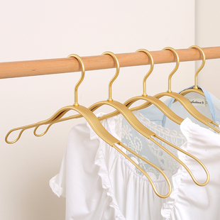 衣架铝合金无痕不鼓包o衣架子衣挂晾衣加宽金色不锈钢衣撑成人家