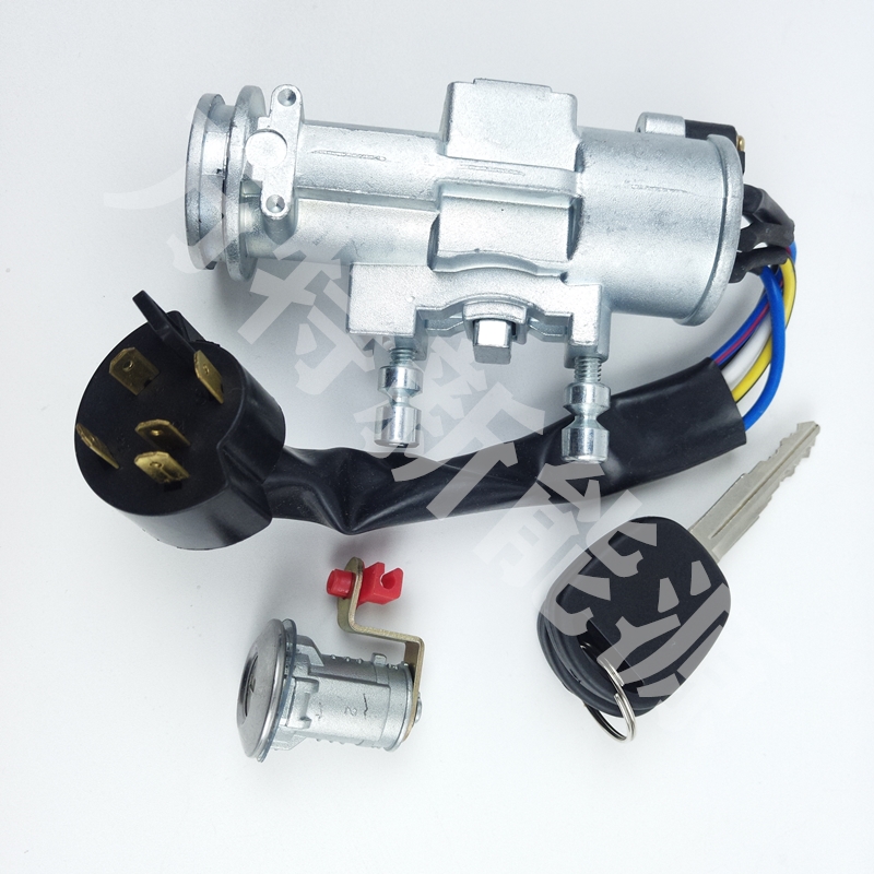 适配金彭D70电动四轮汽车配件金彭S70点火锁开关全车套锁车门锁芯