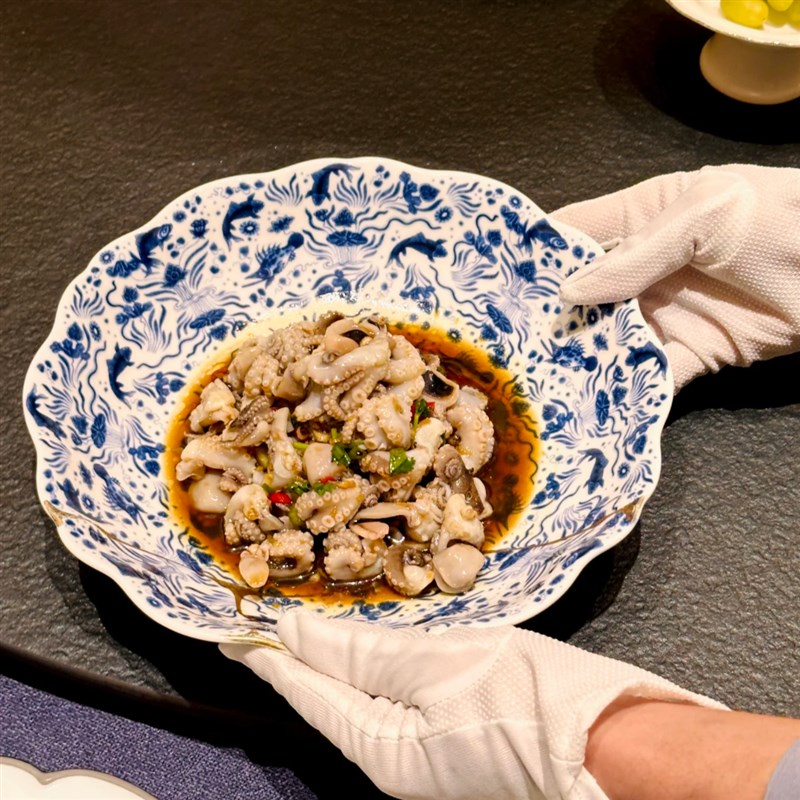 新款中式陶瓷青花鱼藻纹酒店私房商务汤碗意境冷菜盘高级感汤盘