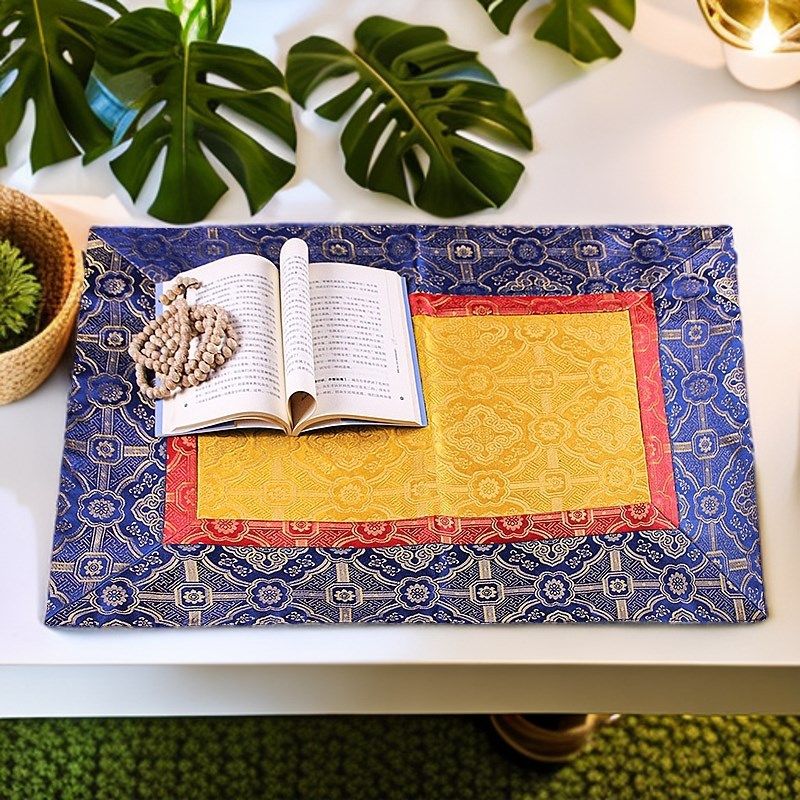 暗色藏式桌布双层加厚桌垫布料桌子台布花纹织锦缎供桌定制包经布,居家布艺,桌布,淘宝优惠券,粉丝福利购,淘宝优惠卷