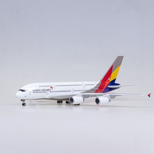 [带轮子和灯]模拟汉亚航w空客机380型民航A380男士礼物