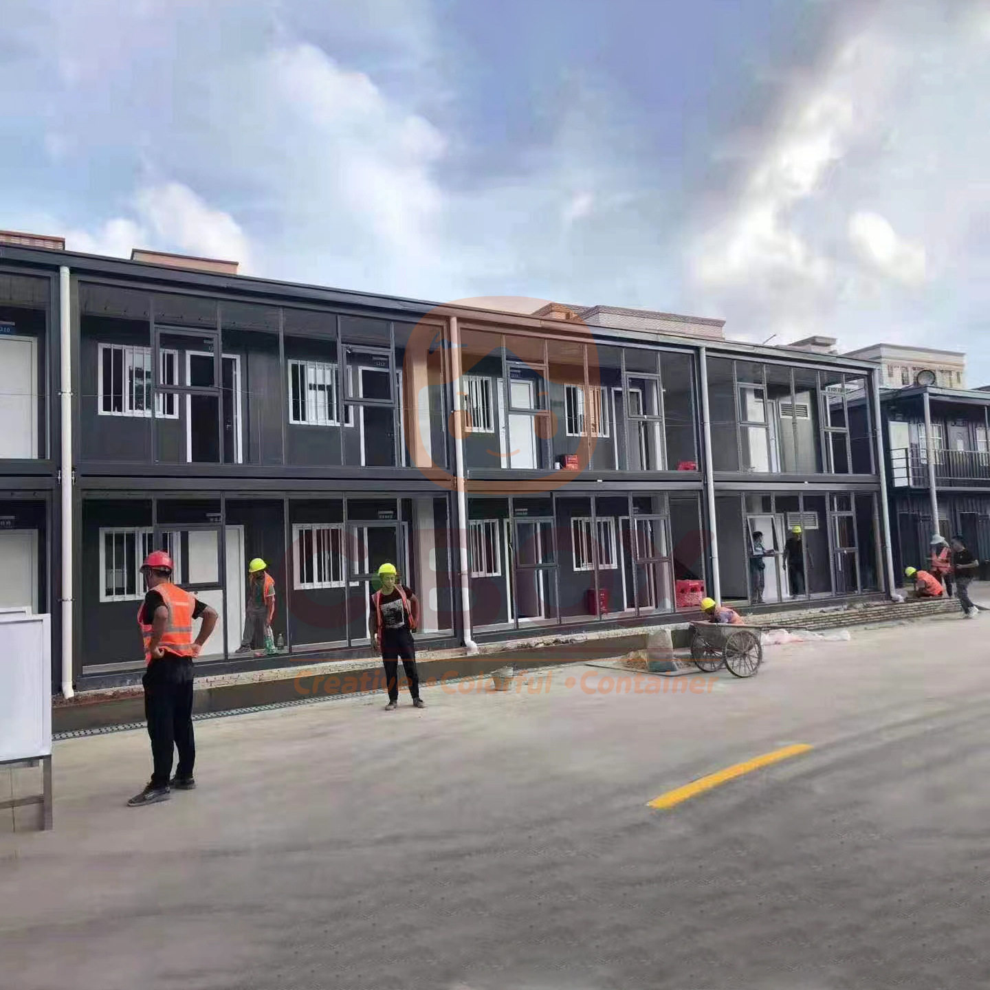 南美跨境直供集成房屋 简易可移动工地住人快拼箱 户外活动板房