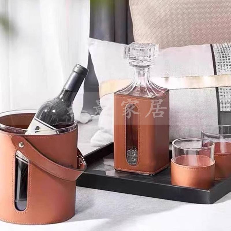 欧式样板房皮革酒桶酒具套装阳台飘窗装饰摆件茶几餐边柜酒柜摆设