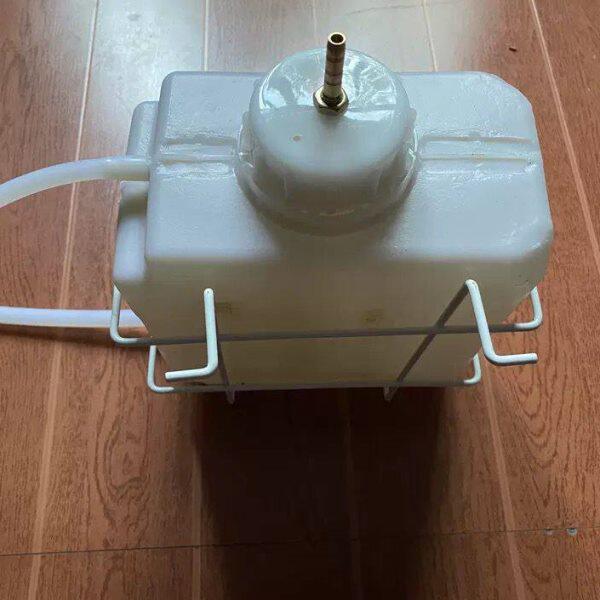 工厂原装配件锅炉式蒸汽电熨斗定制水壶 水桶水壶带支架 容量4L