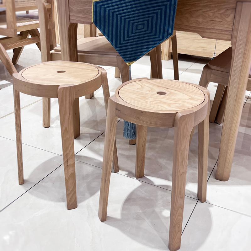 北欧实木凳家用木板凳客厅可v叠放凳网红现代简约椅子餐桌凳风车