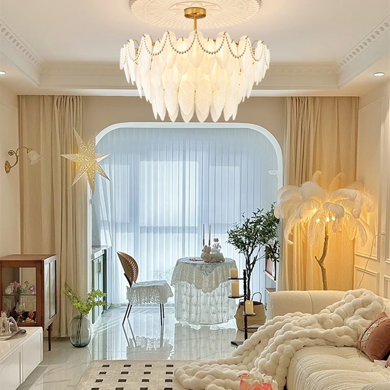 法式奶油风客厅羽毛吊灯轻奢高级感创意F艺术玻璃复古灯2024年新