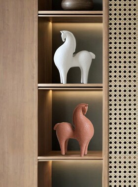 新中式唐马摆件客厅电视柜玄关软装饰品轻奢酒T店办公室工艺品