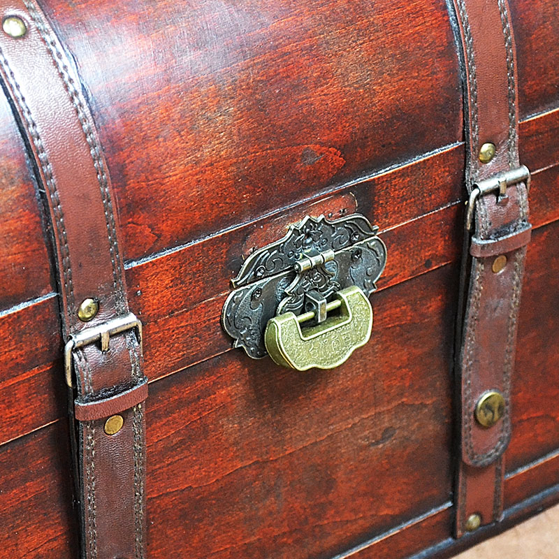 仿古宝箱带锁木箱中式仿红木箱子古典百宝箱家居收纳拍摄装饰道具