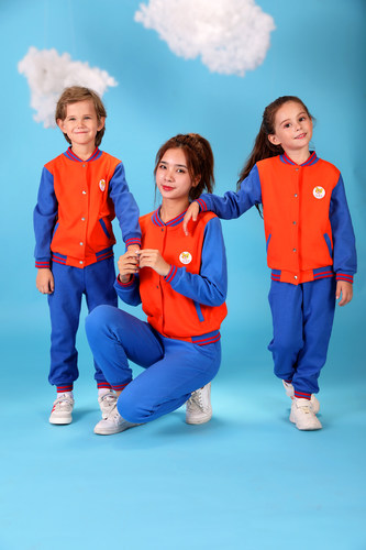 新款红色棒球服A中小学生校服定制