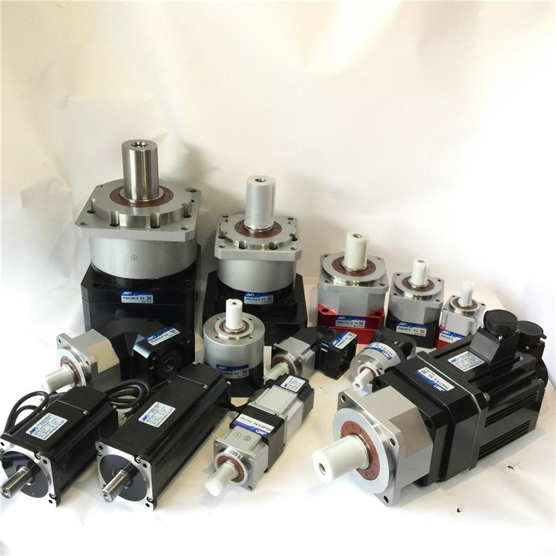 直角转角行星齿轮减速机60 90 120 伺服减速机400W 750W