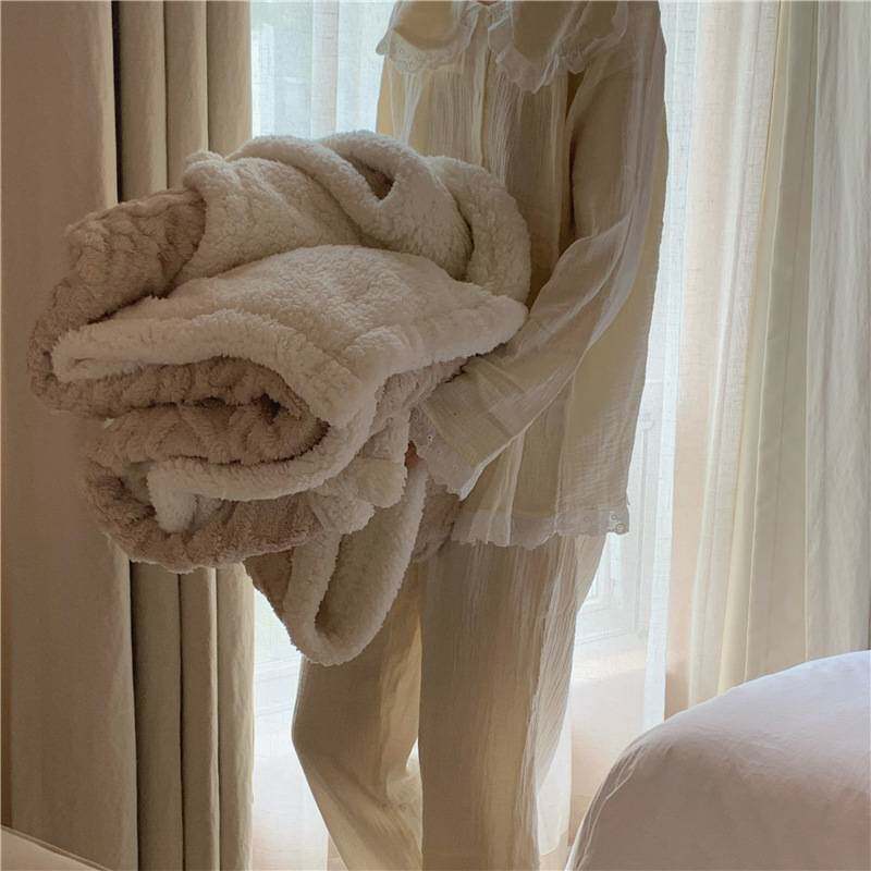 【花脸猫】初秋印章~简约纯色软绵绵毛毯加厚柔软珊瑚绒毯子