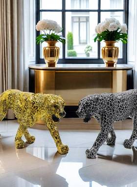 欧新款创炫彩猎豹动物工艺品20240322家居客厅摆意件玄关电视柜装