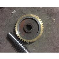 铜轮齿轮中炉减速频机ZS2R1/431/5CUO31铜齿轮蜗杆3涡轮铁轴减速