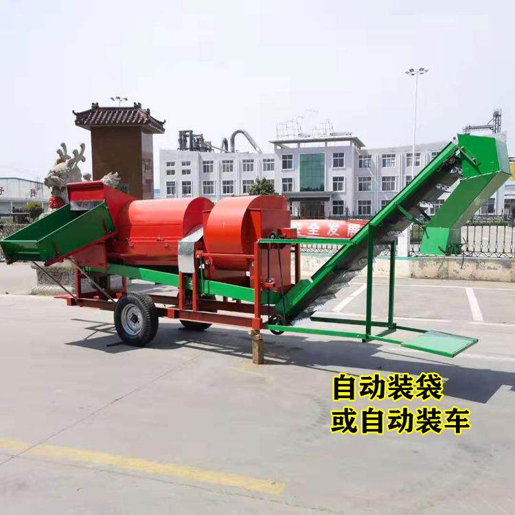 打拖拉机带花生摘果8000型干湿两用自动装袋花生分机秧LLY果机离