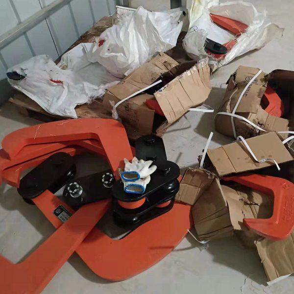 QD大船吊钳模锻单板吊钩钢板起重钳 大连造船厂工具吊卡1T2T3吨5T,五金/工具,吊钩/抓钩,淘宝优惠券,粉丝福利购,淘宝优惠卷