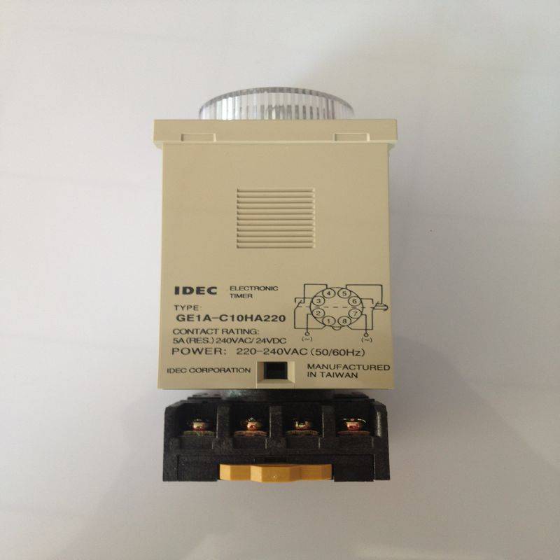 IDEC和泉 GE1A-B10HA220电子定时器时间C10HA220继电器AC220V
