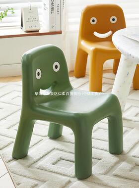 幼儿园儿小椅子可爱卡宝通童板凳家用小62937孩椅套装宝靠背桌塑料矮凳