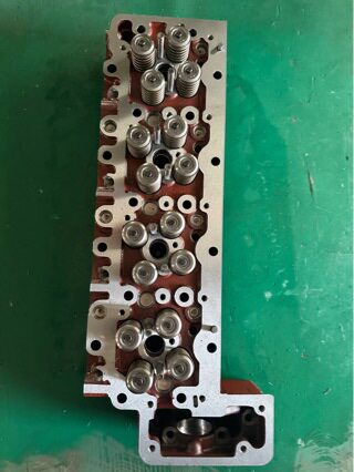 发动机缸盖总成J05C适用于?日野戴特罗?等11183-78010