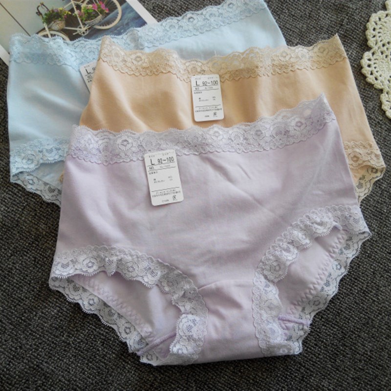女士纯棉内裤小平角蕾丝无痕包臀贴身不夹档微收腹大码胖mm内裤