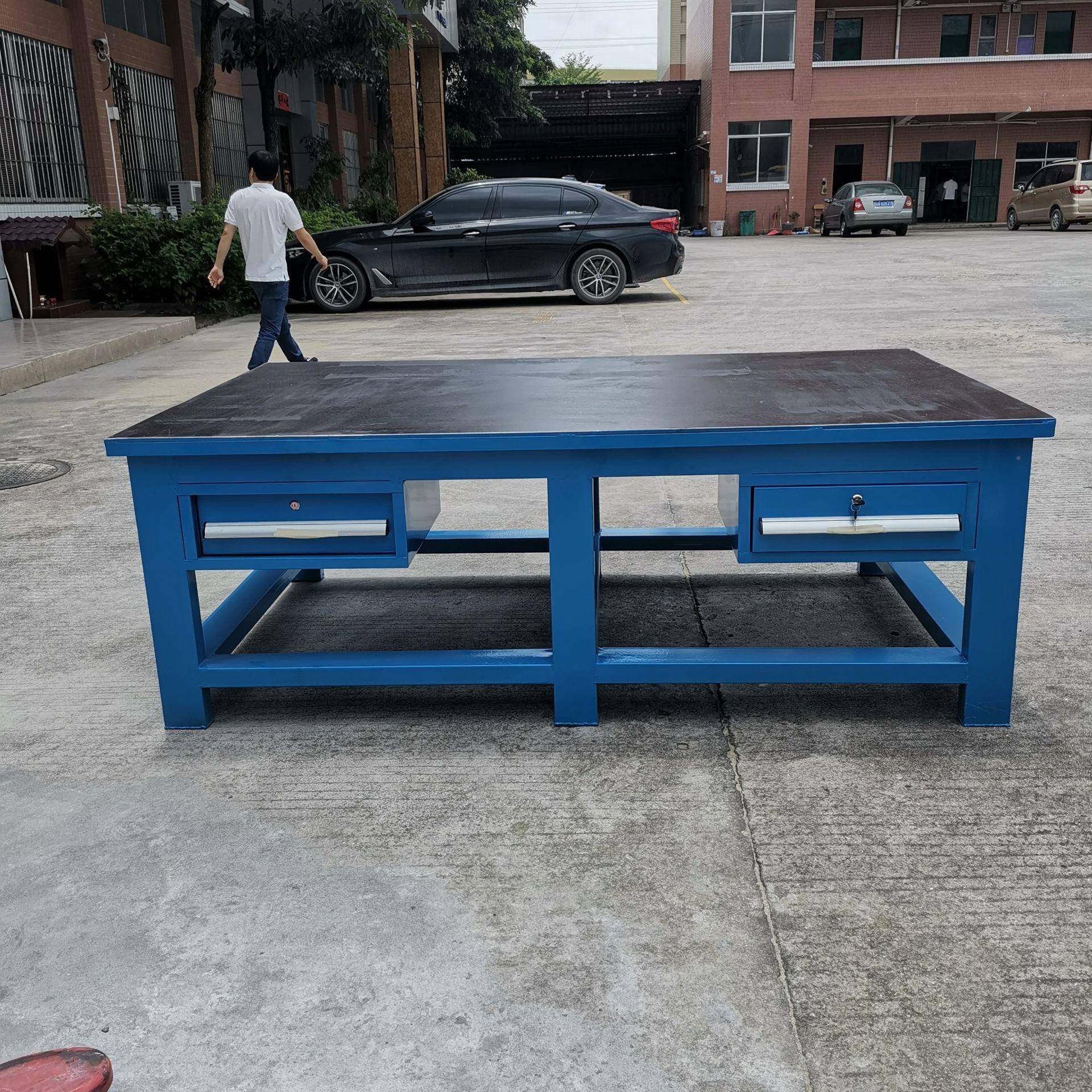重型模具ABM钳工作板台工桌飞模工作台钳工工作虎钳工作台钢维修