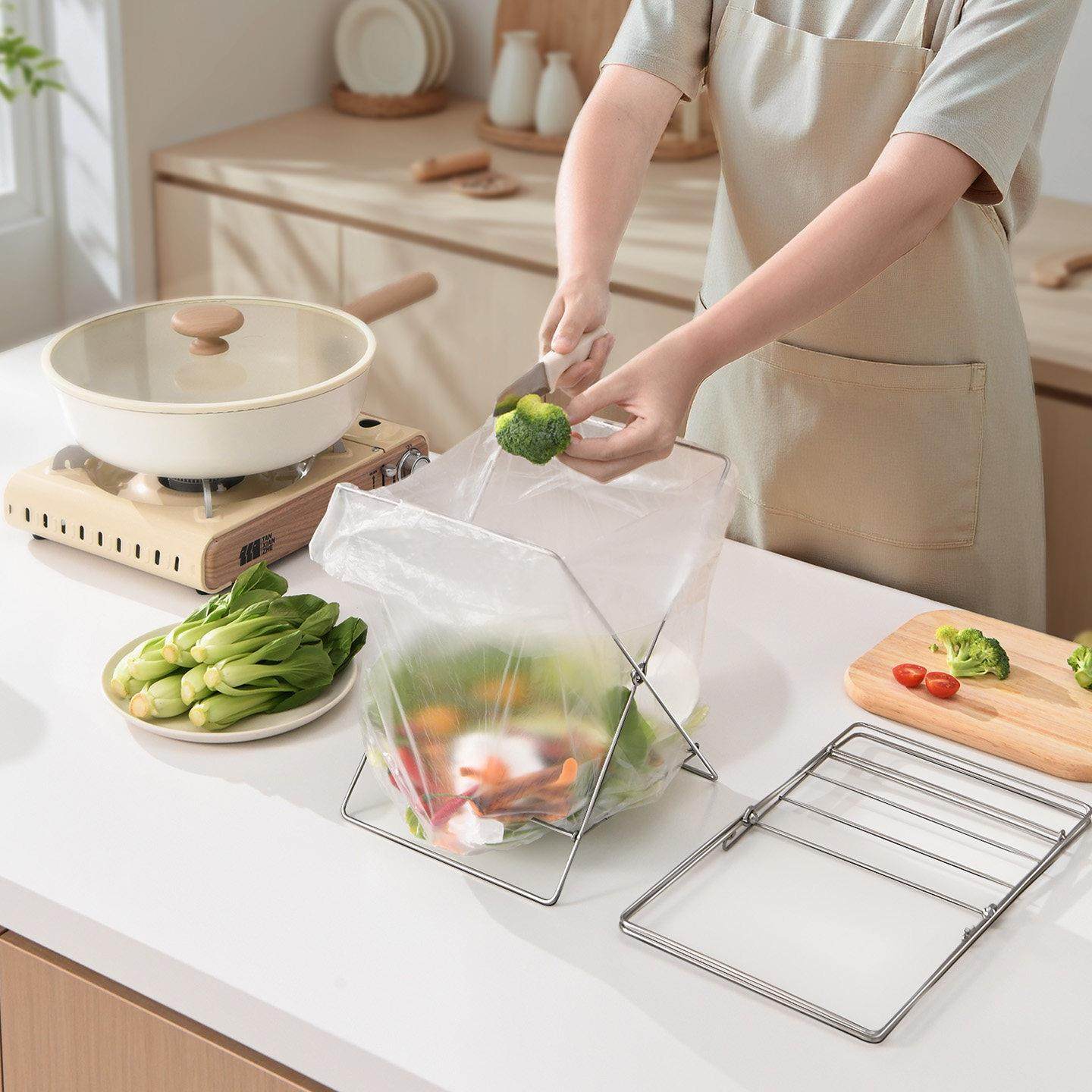 家用不锈钢垃圾袋架子收纳抹布架可折叠厨房分类垃圾桶塑料袋架子