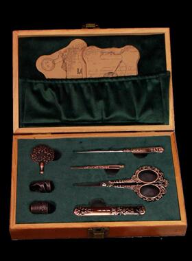 家盒用复古木制针线剪刀顶针缝补套装便携DS2231D针缝工具筒收纫