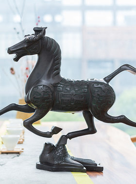 马踏飞燕摆件铜制马摆件工艺品家居客厅摆设装饰品铜奔马马到成功