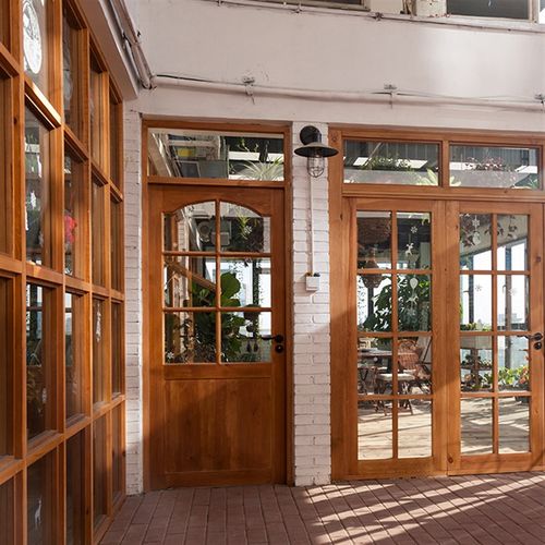 定制松木实木门 卧室阳台卫生间室内套装门原木门玻璃门入户门