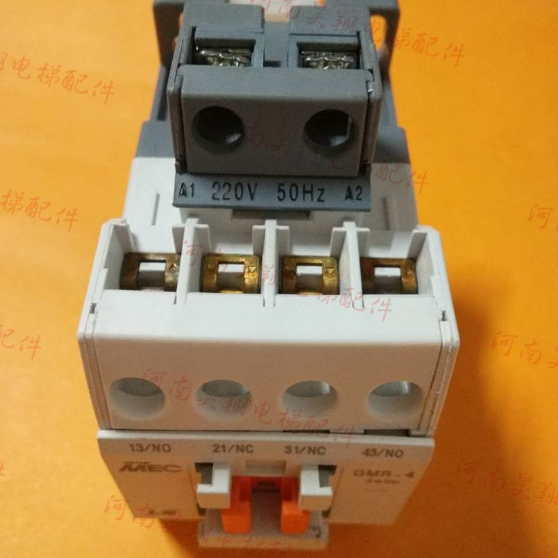 4/) 0GMLS220411DGMV-ACV/产电  R电梯配件-R交流接触器现货(全新