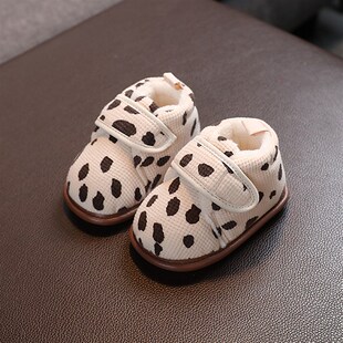 婴儿鞋冬季加绒一岁宝宝棉鞋软底学步男宝手工布鞋11个月小童二棉