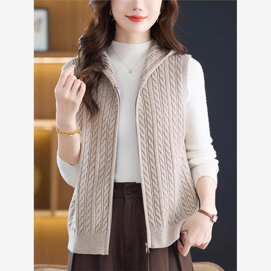 中年妈妈春秋装连帽马甲女宽松大码毛衣无袖坎肩背心外穿针织开衫