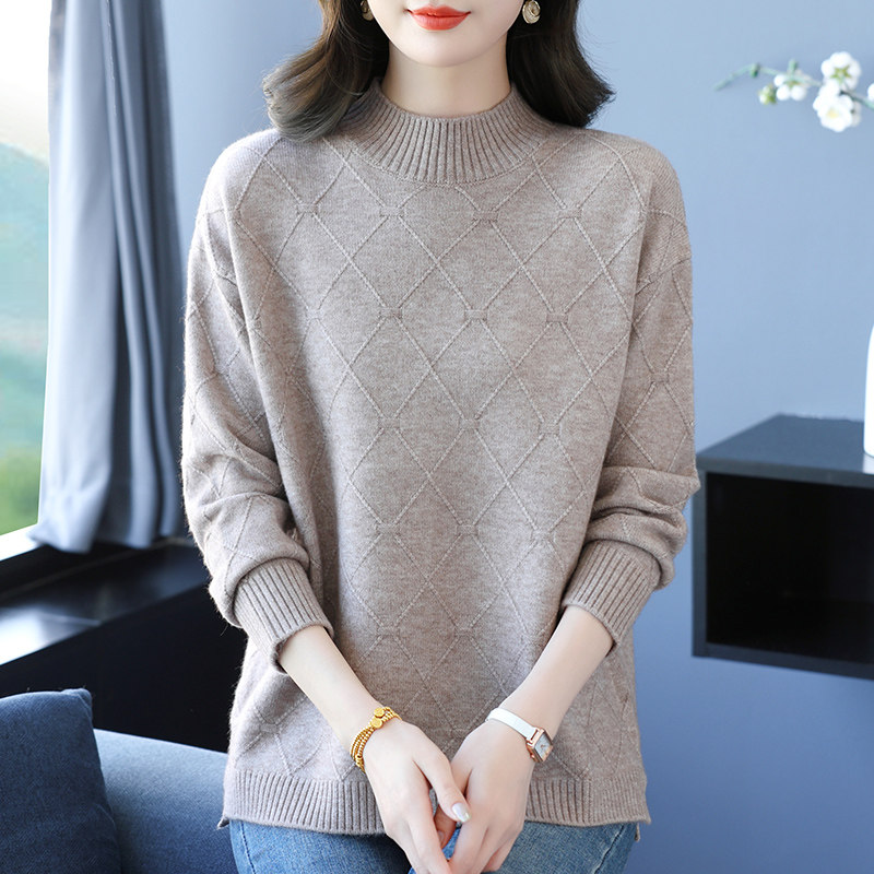 特大码针织毛衣女冬季新款宽松胖妈妈遮肚上衣羊毛衫半高领打底衫