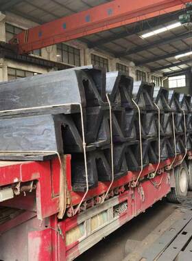 现货SA400护舷 DA护舷 拱形护舷码头岸边船舶桥梁防护条