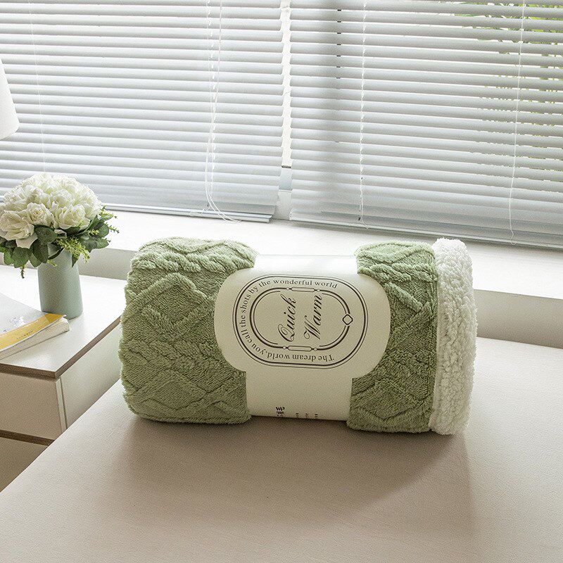 塔芙绒毛毯双层绒毯四季办公室加厚空调毯学生单人午睡小毯子