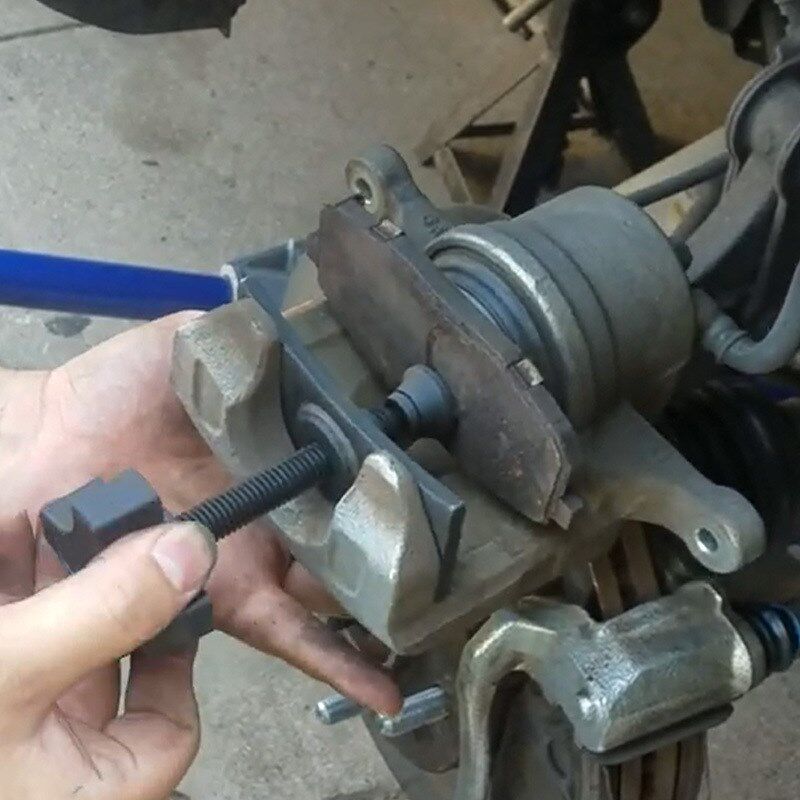 汽车前轮蝶式刹车分泵回位工具方便调整活塞刹车片更换