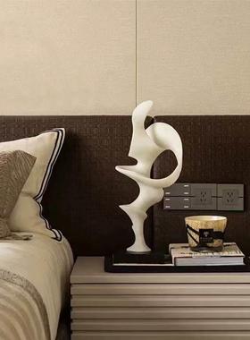 现代简约抽象人物雕塑艺术装饰摆饰客厅玄关电视柜家居装饰品